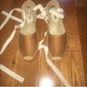 Never worn Soludos espadrilles